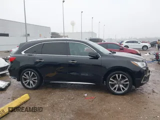 2019 Acura MDX w/Advance Pkg with VIN 5J8YD4H85KL027318, listed as a IAAI auction lot 41424184 with 69,475 mi miles. Bid and sale history available at carsss.com. Image 13.