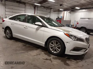 2016 Hyundai Sonata Eco z VIN 5NPE24AA6GH381400, wystawiony jako IAAI lot #42471951 z przebiegiem 106 563 mil mil oraz . Historia ofert i sprzedaży dostępna na DreamBid. Obrazek 1.