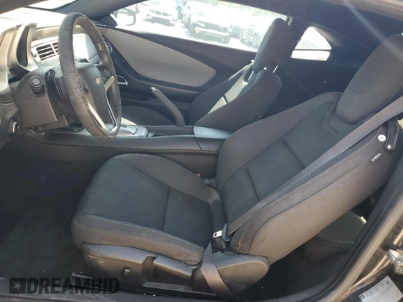 2012 Chevrolet Camaro 2LS z VIN 2G1FA1E37C9203566, wystawiony jako Copart lot #52959205 z przebiegiem 171 482 mil mil oraz Szkoda całkowita • Salvage title. Historia ofert i sprzedaży dostępna na DreamBid. Obrazek 7.