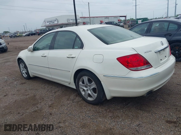 2008 Acura RL Tech Pkg with VIN JH4KB16658C000637, listed as a IAAI auction lot 42094677 with 1 mi miles. Bid and sale history available at carsss.com. Image 3.