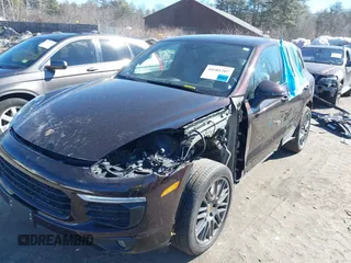 2018 Porsche Cayenne z VIN WP1AA2A2XJKA07829, wystawiony jako IAAI lot #41681207 z przebiegiem Nie podano mil oraz . Historia ofert i sprzedaży dostępna na DreamBid. Obrazek 6.