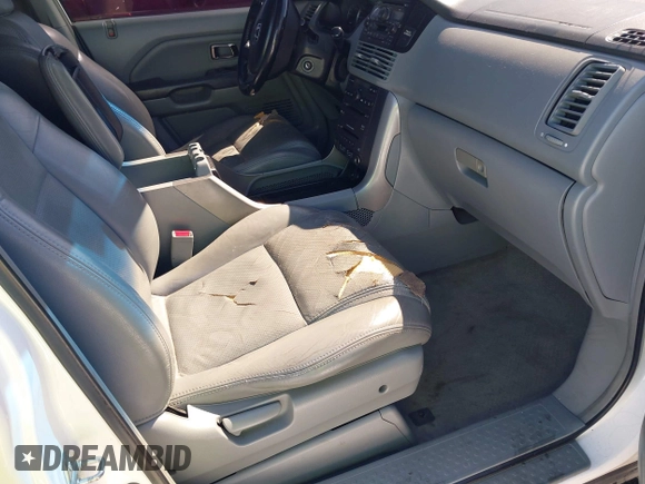 2005 Honda Pilot EX-L with RES with VIN 2HKYF18635H531493, listed as a IAAI auction lot 41756705 with 190,916 mi miles. Bid and sale history available at carsss.com. Image 5.