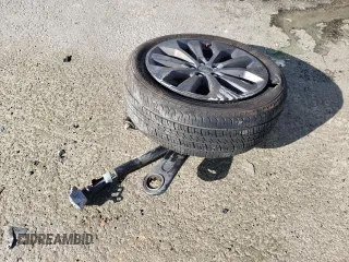 2021 Jeep Cherokee Latitude Lux with VIN 1C4PJLMX3MD125612, listed as a Copart auction lot 49050555 with 136,183 mi miles and Salvage title. Bid and sale history available at DreamBid. Image 13.