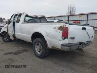 2003 Ford Super Duty F-250 XL with VIN 1FTNX21S93ED76927, listed as a IAAI auction lot 41396019 with 1 mi miles. Bid and sale history available at carsss.com. Image 3.