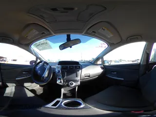 2014 Toyota Prius Two z VIN JTDZN3EU7EJ014081, wystawiony jako IAAI lot #42087904 z przebiegiem 259 570 mil mil oraz . Historia ofert i sprzedaży dostępna na DreamBid. Obrazek 18.
