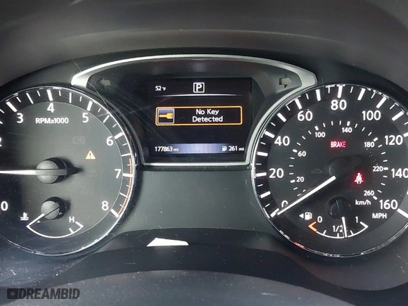 2016 Nissan Pathfinder S with VIN 5N1AR2MN3GC603086, listed as a IAAI auction lot 41699138 with 177,863 mi miles. Bid and sale history available at carsss.com. Image 7.