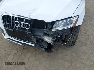 2017 Audi Q5 Premium Plus z VIN WA1M2AFPXHA074239, wystawiony jako IAAI lot #42200424 z przebiegiem 77 540 mil mil oraz . Historia ofert i sprzedaży dostępna na DreamBid. Obrazek 6.