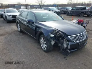 2008 Lexus LS 460 LWB with VIN JTHGL46F785021269, listed as a IAAI auction lot 41882714 with 123,534 mi miles. Bid and sale history available at carsss.com. Image 1.