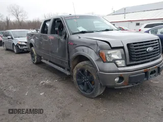 2012 Ford F-150 XL with VIN 1FTFW1EF5CFB17456, listed as a IAAI auction lot 41212498 with 272,730 mi miles. Bid and sale history available at carsss.com. Image 1.