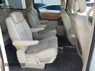 2010 Chrysler Town & Country Limited with VIN 2A4RR7DX2AR322525, listed as a IAAI auction lot 42194994 with 180,727 mi miles and . Bid and sale history available at carsss.com. Image 8.