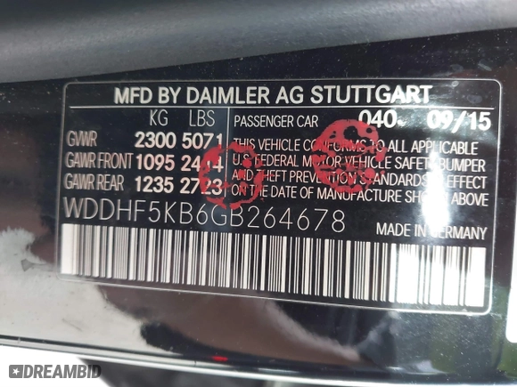 2016 Mercedes-Benz E-Class E 350 Sport with VIN WDDHF5KB6GB264678, listed as a IAAI auction lot 40978177 with 106,285 mi miles. Bid and sale history available at carsss.com. Image 9.