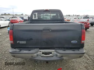 2003 Ford Super Duty F-250 XL with VIN 1FTNX21L13EB63351, listed as a Copart auction lot 85092674 with 265,515 mi miles and Salvage Title. Bid and sale history available at carsss.com. Image 6.