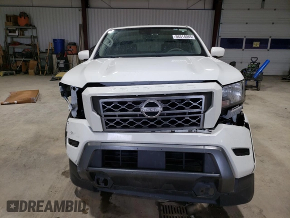 2023 Nissan Frontier S z VIN 1N6ED1CM3PN634203, wystawiony jako Copart lot #56314065 z przebiegiem 25 371 mil mil oraz Czysty tytuł • Clean title. Historia ofert i sprzedaży dostępna na DreamBid. Obrazek 5.