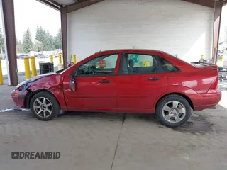2004 Ford Focus ZTS with VIN 1FAFP38Z34W140501, listed as a IAAI auction lot 41896355 with 162,104 mi miles and . Bid and sale history available at carsss.com. Image 14.
