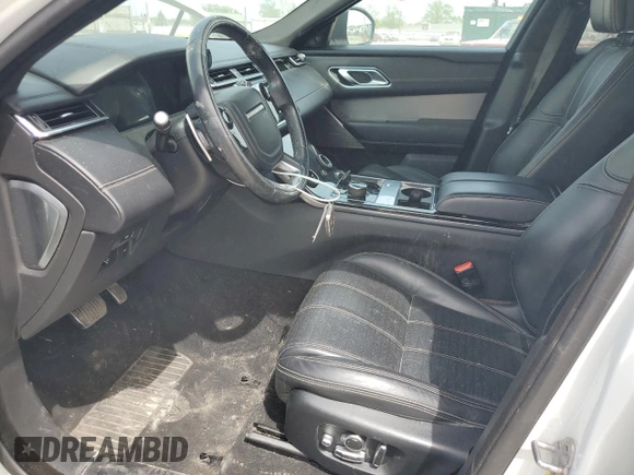 2018 Land Rover Range Rover Velar R-Dynamic HSE z VIN SALYM2RX8JA741648, wystawiony jako Copart lot #55562745 z przebiegiem 54 119 mil mil oraz Szkoda całkowita • Salvage title. Historia ofert i sprzedaży dostępna na DreamBid. Obrazek 7.