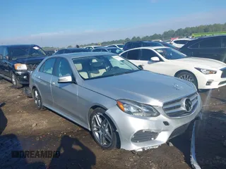 2014 Mercedes-Benz E-Class E 350 Sport with VIN WDDHF5KB5EB071435, listed as a IAAI auction lot 40458844 with 102,629 mi miles. Bid and sale history available at carsss.com. Image 1.