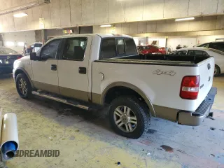 2005 Ford F-150 XLT with VIN 1FTPW14555KC66215, listed as a Copart auction lot 42051915 with 239,385 mi miles and Clean Title. Bid and sale history available at carsss.com. Image 2.