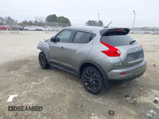 2013 Nissan Juke S with VIN JN8AF5MR9DT213627, listed as a IAAI auction lot 41132886 with 111,453 mi miles. Bid and sale history available at carsss.com. Image 3.