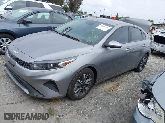 2024 Kia Forte LXS with VIN 3KPF24AD0RE840796, listed as a IAAI auction lot 41806283 with 4,000 mi miles. Bid and sale history available at carsss.com. Image 2.