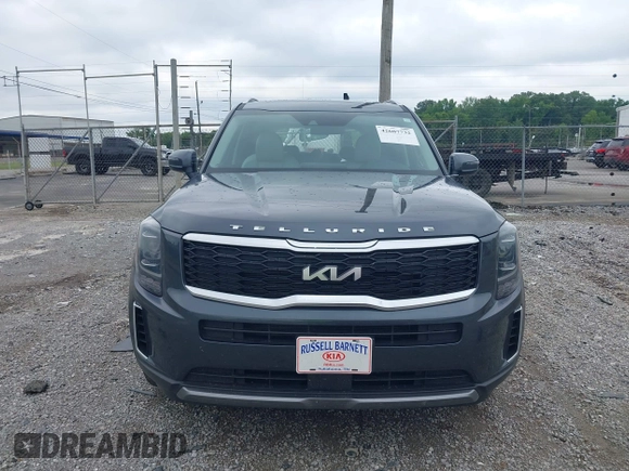 2022 Kia Telluride S with VIN 5XYP64HC0NG318575, listed as a IAAI auction lot 42607732 with 10,422 mi miles and . Bid and sale history available at DreamBid. Image 13.