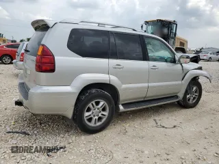 2004 Lexus GX 470 with VIN JTJBT20X840061432, listed as a Copart auction lot 54204055 with 200,484 mi miles and Salvage Title. Bid and sale history available at carsss.com. Image 3.