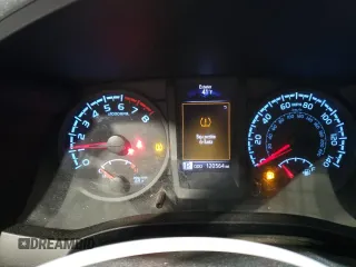 2018 Toyota Tacoma SR with VIN 3TMCZ5ANXJM142414, listed as a Copart auction lot 83215124 with 120,564 mi miles and Clean Title. Bid and sale history available at carsss.com. Image 9.