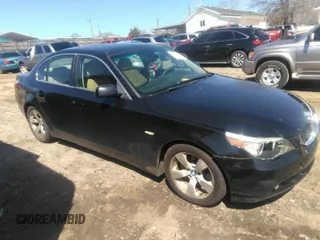 2005 BMW 5 Series 530i with VIN WBANA73555CR59173, listed as a IAAI auction lot 41715558 with 266,464 mi miles. Bid and sale history available at carsss.com. Image 1.