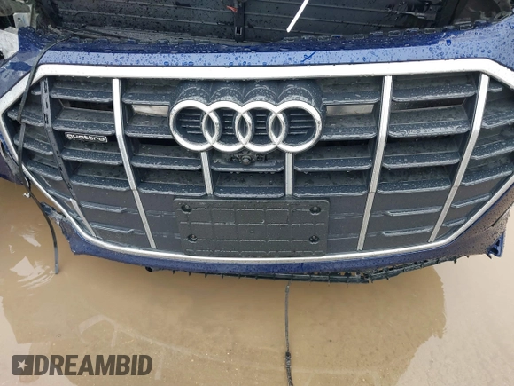 2021 Audi Q5 Premium Plus with VIN WA1BAAFY5M2057078, listed as a IAAI auction lot 41542170 with 37,519 mi miles. Bid and sale history available at carsss.com. Image 11.