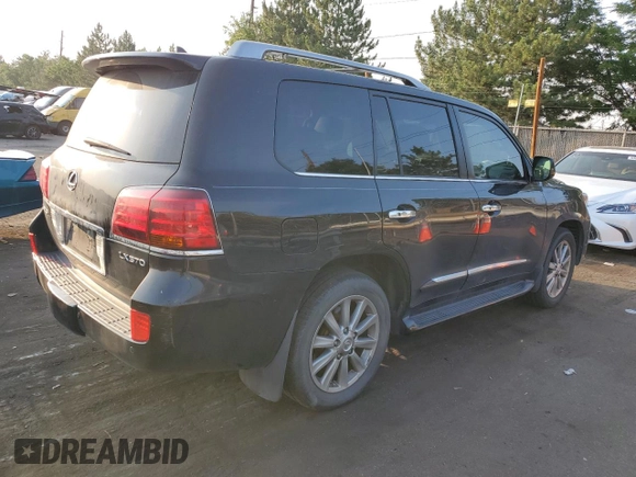 2010 Lexus LX 570 z VIN JTJHY7AX1A4049604, wystawiony jako Copart lot #64315124 z przebiegiem 200 667 mil mil oraz Czysty tytuł • Clean title. Historia ofert i sprzedaży dostępna na DreamBid. Obrazek 3.