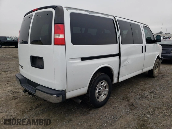 2012 Chevrolet Express Passenger 1LT with VIN 1GAZGYFG8C1174282, listed as a Copart auction lot 86012024 with 170,680 mi miles and Salvage title. Bid and sale history available at DreamBid. Image 3.