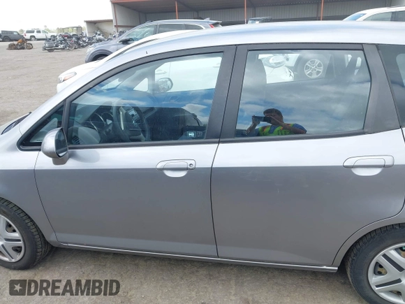2008 Honda Fit with VIN JHMGD38408S061083, listed as a IAAI auction lot 41923445 with 67,720 mi miles. Bid and sale history available at carsss.com. Image 14.