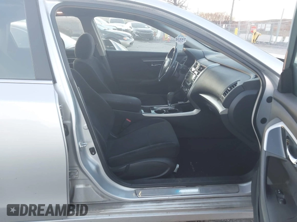 2013 Nissan Altima SV with VIN 1N4BL3AP3DC130944, listed as a IAAI auction lot 41245785 with 176,085 mi miles and . Bid and sale history available at DreamBid. Image 5.