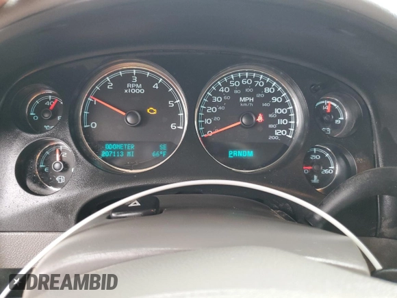 2011 Chevrolet Suburban LT with VIN 1GNSKJE3XBR392454, listed as a Copart auction lot 54828104 with 207,113 mi miles and Salvage Title. Bid and sale history available at carsss.com. Image 9.