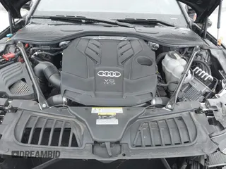 2019 Audi A8 L with VIN WAU8DAF8XKN018289, listed as a IAAI auction lot 41203292 with 28,758 mi miles. Bid and sale history available at carsss.com. Image 10.