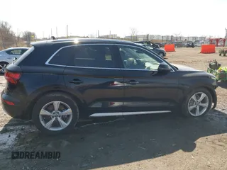 2020 Audi Q5 Premium with VIN WA1ANAFY3L2082513, listed as a IAAI auction lot 41912993 with 7,958 mi miles. Bid and sale history available at carsss.com. Image 14.