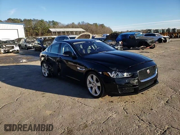 2019 Jaguar XE 25t Premium with VIN SAJAD4FX0KCP47752, listed as a Copart auction lot 87011974 with 32,124 mi miles and Salvage Title. Bid and sale history available at carsss.com. Image 13.