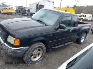 2001 Ford Ranger XL Fleet with VIN 1FTZR15U31PA01456, listed as a IAAI auction lot 42023931 with 252,896 mi miles. Bid and sale history available at carsss.com. Image 2.