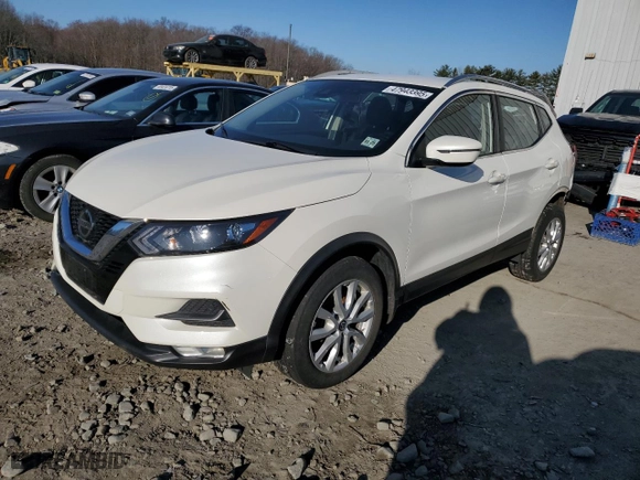 2020 Nissan Rogue Sport SL with VIN JN1BJ1CW8LW386330, listed as a Copart auction lot 47943395 with 65,923 mi miles and Salvage Title. Bid and sale history available at carsss.com. Image 1.