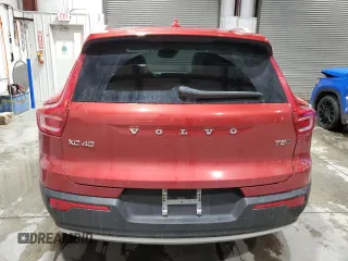 2020 Volvo XC40 Momentum z VIN YV4162UK9L2276791, wystawiony jako Copart lot #87115964 z przebiegiem 43 704 mil mil oraz Szkoda całkowita • Salvage title. Historia ofert i sprzedaży dostępna na DreamBid. Obrazek 6.