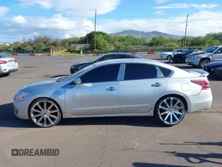 2014 Nissan Altima S with VIN 1N4AL3AP8EN343583, listed as a IAAI auction lot 41989981 with 103,012 mi miles and . Bid and sale history available at DreamBid. Image 15.
