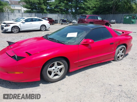 1995 Pontiac Firebird Formula z VIN 2G2FV22P8S2255664, wystawiony jako IAAI lot #42580637 z przebiegiem 148 677 mil mil oraz . Historia ofert i sprzedaży dostępna na DreamBid. Obrazek 2.