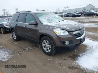 2010 Saturn Outlook z VIN 5GZLRVED4AJ131633, wystawiony jako IAAI lot #41597791 z przebiegiem 240 940 mil mil oraz . Historia ofert i sprzedaży dostępna na DreamBid. Obrazek 1.