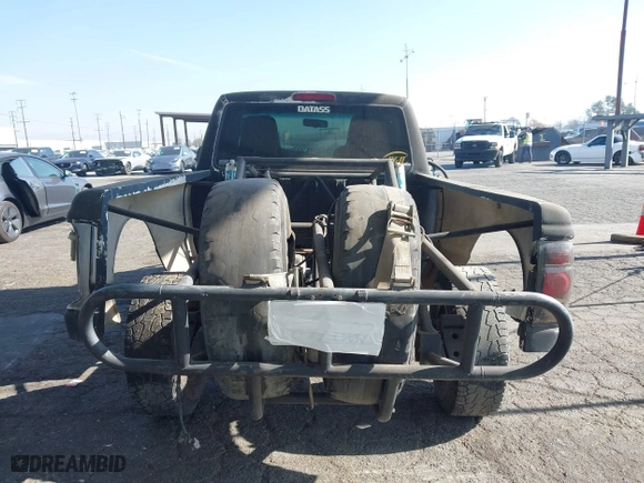 2004 Ford Ranger XL with VIN 1FTYR10D94PB31121, listed as a IAAI auction lot 41049276 with 178,294 mi miles. Bid and sale history available at carsss.com. Image 17.
