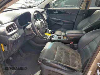 2016 Kia Sorento SXL с VIN 5XYPK4A56GG121758, выставлен на аукционе Copart как лот 63407115 с пробегом 178 823 миль миль и Чистый • Clean title. История ставок и продаж доступна на DreamBid. Изображение 7.