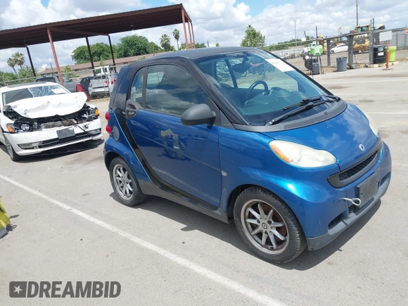 2008 Smart fortwo Pure with VIN WMEEJ31X28K146465, listed as a IAAI auction lot 42260723 with 206,742 mi miles and . Bid and sale history available at DreamBid. Image 1.