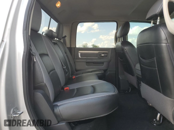 2015 Ram 1500 Big Horn z VIN 1C6RR6LT1FS676130, wystawiony jako Copart lot #57112565 z przebiegiem 113 575 mil mil oraz Szkoda całkowita • Salvage title. Historia ofert i sprzedaży dostępna na DreamBid. Obrazek 10.