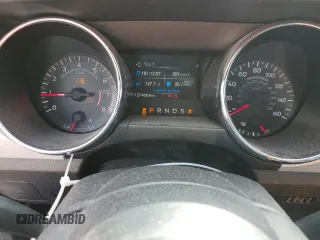 2017 Ford Mustang EcoBoost z VIN 1FA6P8TH2H5313240, wystawiony jako Copart lot #54560995 z przebiegiem 127 468 mil mil oraz Szkoda całkowita • Salvage title. Historia ofert i sprzedaży dostępna na DreamBid. Obrazek 9.