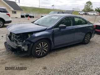 2018 Subaru Legacy z VIN 4S3BNAB65J3017314, wystawiony jako Copart lot #58224825 z przebiegiem 99 734 mil mil oraz Szkoda całkowita • Salvage title. Historia ofert i sprzedaży dostępna na DreamBid. Obrazek 1.