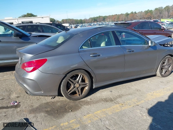 2014 Mercedes-Benz CLA-Class CLA 250 with VIN WDDSJ4EBXEN134893, listed as a IAAI auction lot 41144141 with 123,380 mi miles. Bid and sale history available at carsss.com. Image 4.