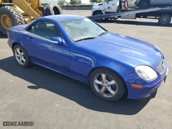 2001 Mercedes-Benz SLK-Class with VIN WDBKK65F71F221756, listed as a Copart auction lot 51712125 with NaN miles and Clean Title. Bid and sale history available at carsss.com. Image 4.
